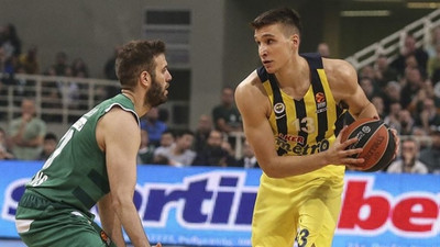 Şampiyonluk için en büyük favori Fenerbahçe !