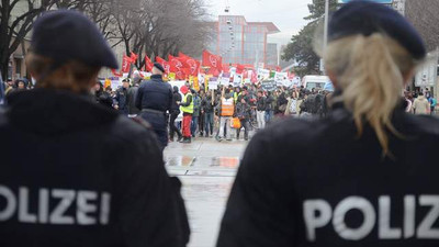Avusturya ‘evet’ diyen Türklerin peşinde