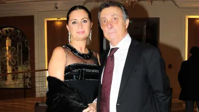 Ahmet Nur Çebi’nin eşinden esprili yorum