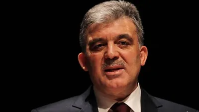 Saadet Partisi Abdullah Gül'e göz kırptı