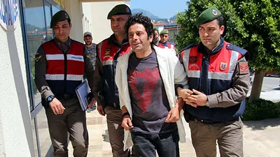 Ünlü oyuncu uyuşturucudan tutuklandı