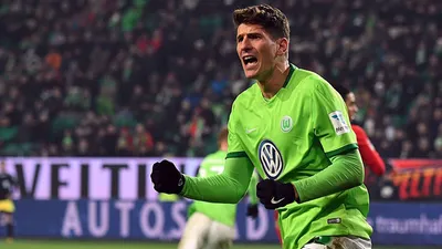 Mario Gomez köşeyi döndü