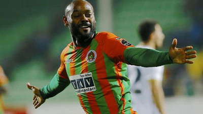 Vagner Love fırtınası ! Yine gol yağdırdı...
