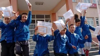 MEB açıkladı; gelecek dönem okullar ne zaman açılacak?