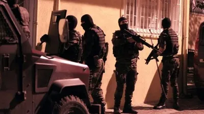 Sarallar çetesine operasyon