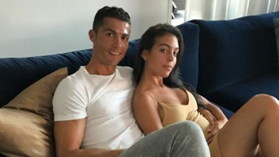 Ronaldo ilişkisini resmen açıkladı