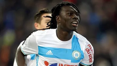 Gomis'ten Twitter'da imalı paylaşım