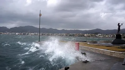 Meteoroloji'den yağış ve fırtına uyarısı