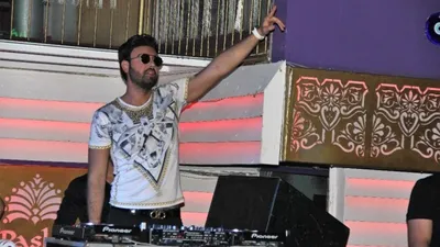 Yerli Dan Bilzerian, Taha Özer bakın kim çıktı