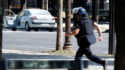 Paris'te güvenlik alarmı ! İnfilak etti...