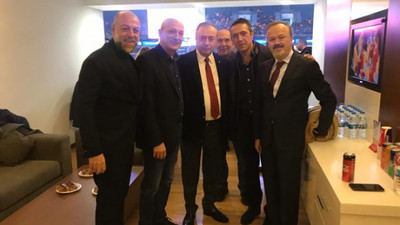 Galatasaray taraftarından Mustafa Cengiz'e Ali Koç tepkisi!