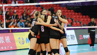 Eczacıbaşı VitrA 2 - 3 Minas (FIVB Dünya Kulüpler Şampiyonası)