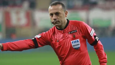 Cüneyt Çakır'dan Bursaspor - Fenerbahçe maçında bir ilk