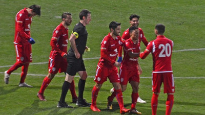 Altınordu, hazırlık maçında Büyükşehir Belediye Erzurumspor'u 2-0 yendi