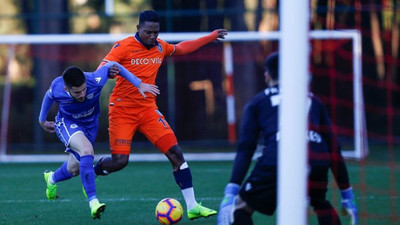 Başakşehir 2 - 1 Kukesi