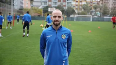 Alanyaspor'dan Efecan Karaca açıklaması
