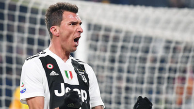 Mandzukic, Manchester United yolunda