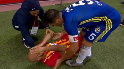 Emre Belözoğlu'nun Abdennour'a küfrettiği iddia edildi