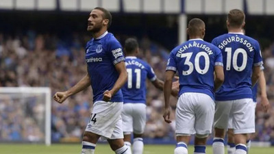 Everton Richarlison'un sözleşmesini uzattı