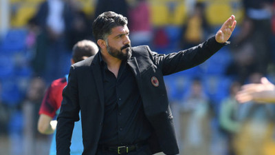 Milan Gennaro Gattuso ile yollarını ayırdı