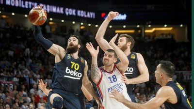 Anadolu Efes, Luigi Datome'nin ambulansla hastaneye götürülmemesine ilişkin açıklama yaptı