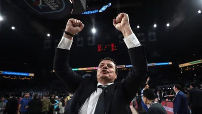 Ergin Ataman 18. kupasını kazandı