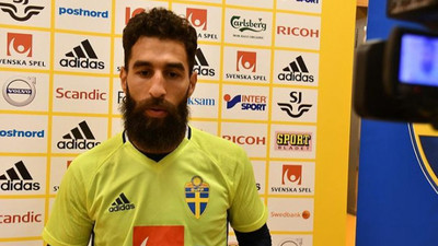  Jimmy Durmaz'dan kadın-erkek eşitliğine destek davranışı