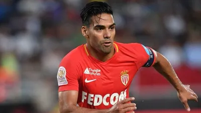 Falcao, Monaco'nun Metz maçı kadrosundan çıkarıldı