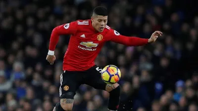 Marcos Rojo'nun Fenerbahçe'ye transfer olmak için ısrar ettiği iddia edildi