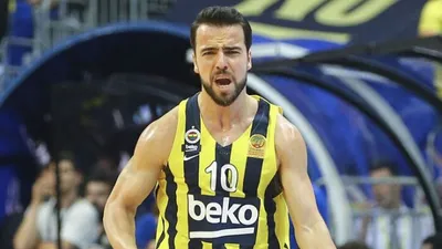 Melih Mahmutoğlu sezona kupayla başlamayı hedefliyor