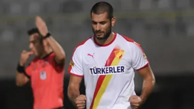 Göztepe'de ilk yolcu Eren Derdiyok olacak
