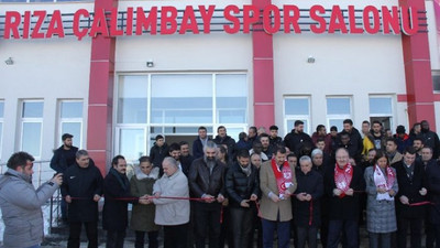 Rıza Çalımbay'ın ismi spor salonuna verildi