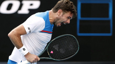 Avustralya Açık'ta eski şampiyon Stanislas Wawrinka, Daniil Medvedev'i eledi
