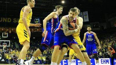 ALBA Berlin 86 - 99 Anadolu Efes