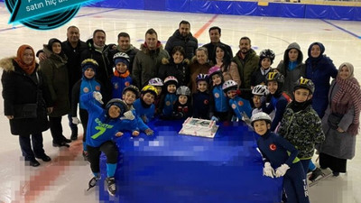 Buz pateni yapmak için girdikleri buzda şimdi olimpik sporcu olabilmek için çalışıyorlar