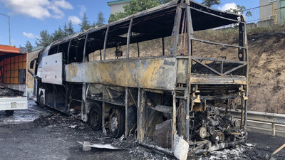 TEM'de yolcu otobüsü alev alev yandı