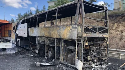 TEM'de yolcu otobüsü alev alev yandı
