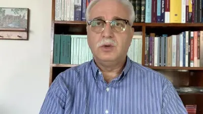Bilim Kurulu üyesi Özlü'den sağlık çalışanlarına uyarı