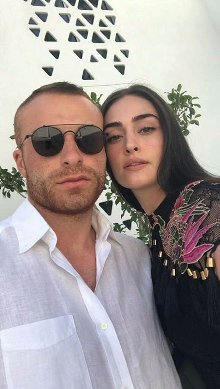 Gökhan Töre Buket Büyükdere ile gizlice evlendi - Resim: 1