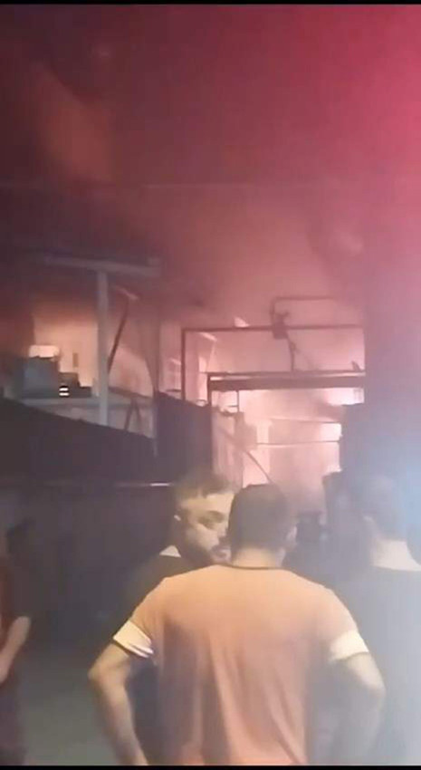 Tuzla'da madeni yağ fabrikasında yangın çıktı - Resim: 2