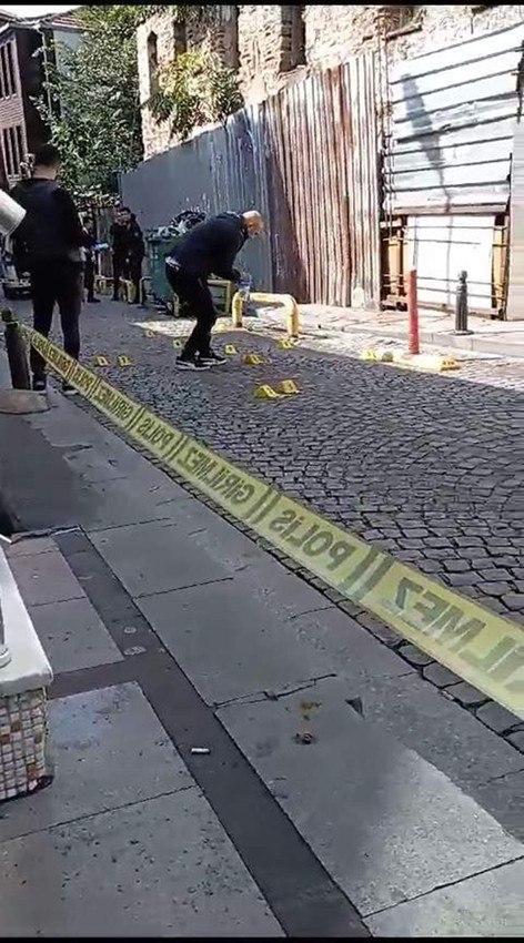İstanbul'da güpegündüz yine kanlı çatışma! - Resim: 1
