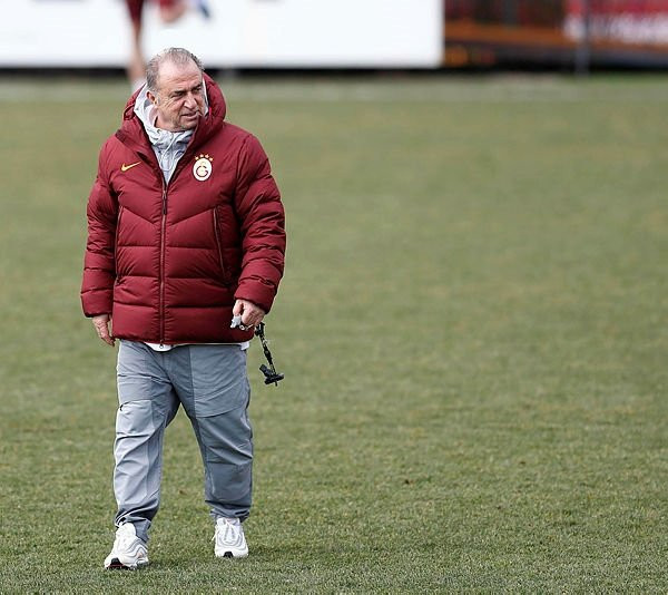 Galatasaray kanatlanıyor - Resim: 1