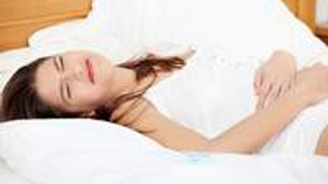 hamilelikte adet sancisi neden olur