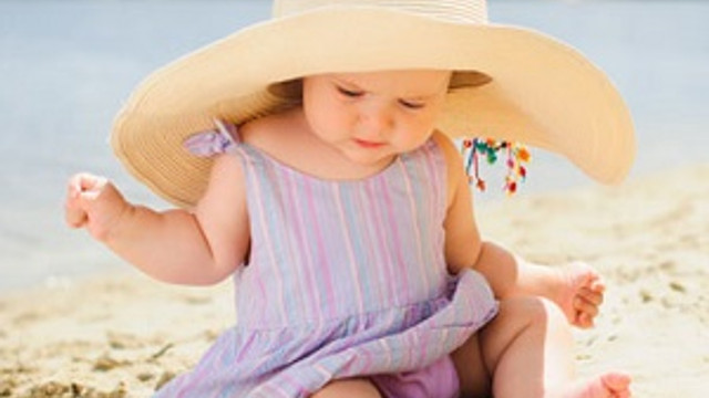 Cocuklari Gunes Alerjisinden Koruyun Bebek