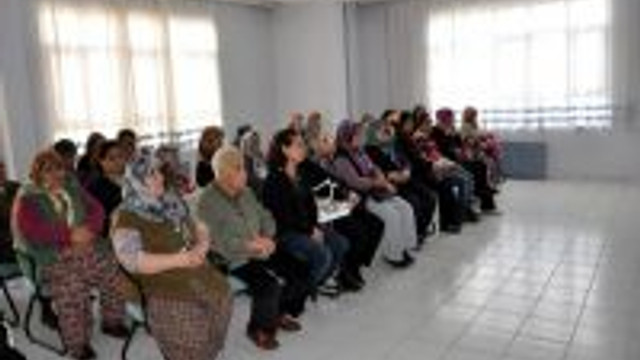 Engelli Ailelerine Seminer Verildi