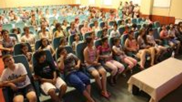 Diyabetli Cocuklar Icin Egitim Kampi Saglik