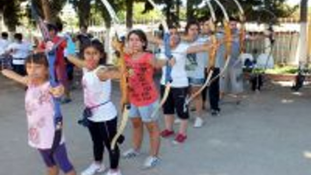 Türkiye Minikler Okçuluk Şampiyonasına Mersinden 13 Okçu Katılacak