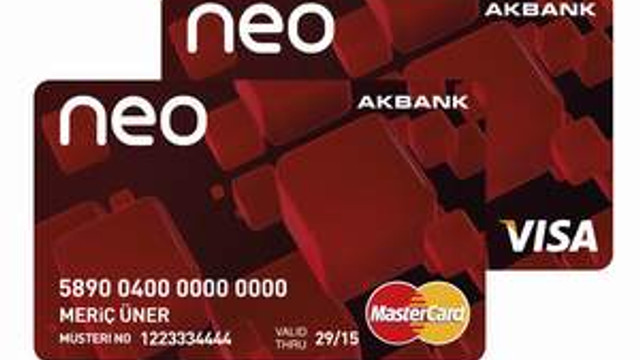 Akbank Tan Turkiye Ye Ilk Indirimli Banka Karti Ekonomi