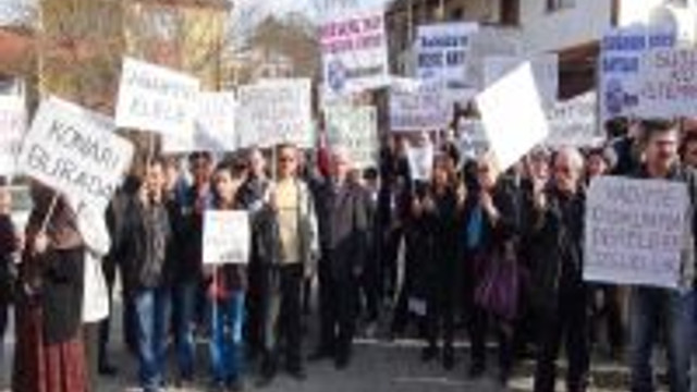 Köylülerden Hes Protestosu