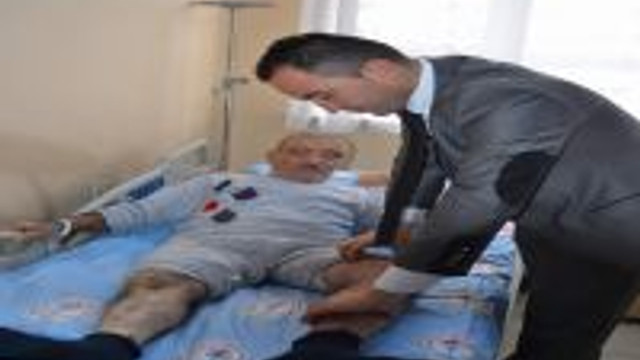 Toplar Damar Pihtisi Eritme Ameliyati Ile Hastayi Sagligina Kavusturdular Guncel